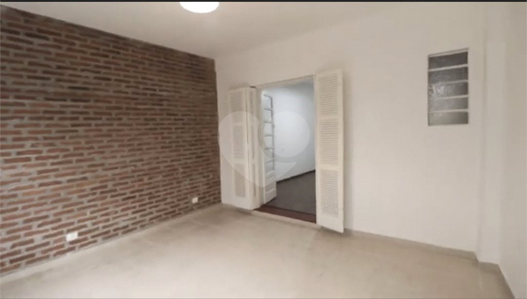 Sobrado à venda com 3 quartos em Jardim Bonfiglioli, São Paulo, SP