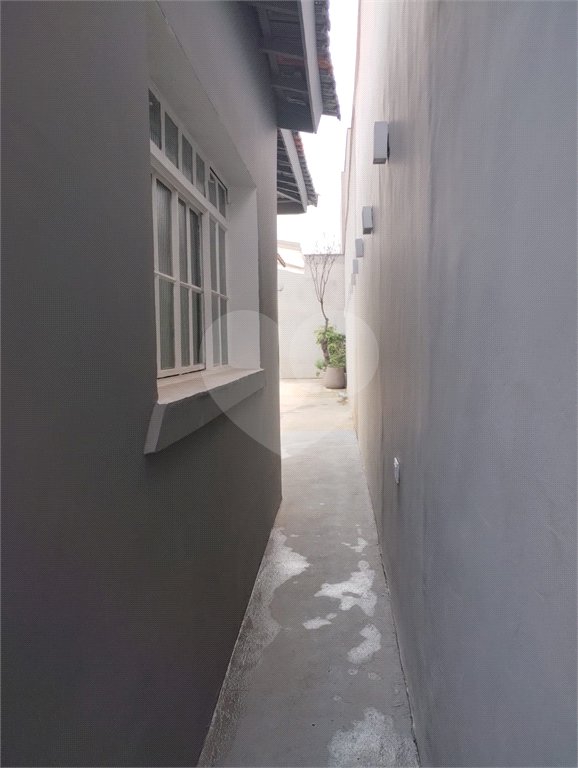 Casa Térrea à venda com 1 quarto em Vila Nivi, São Paulo, SP
