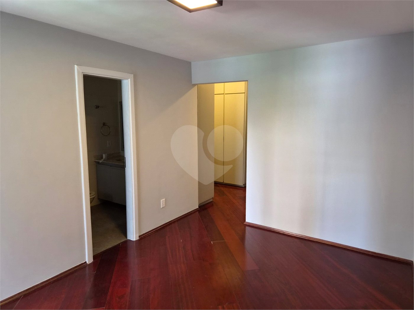 Apartamento à venda ou para alugar com 4 quartos, sendo 2 suítes, em Santana, São Paulo, SP