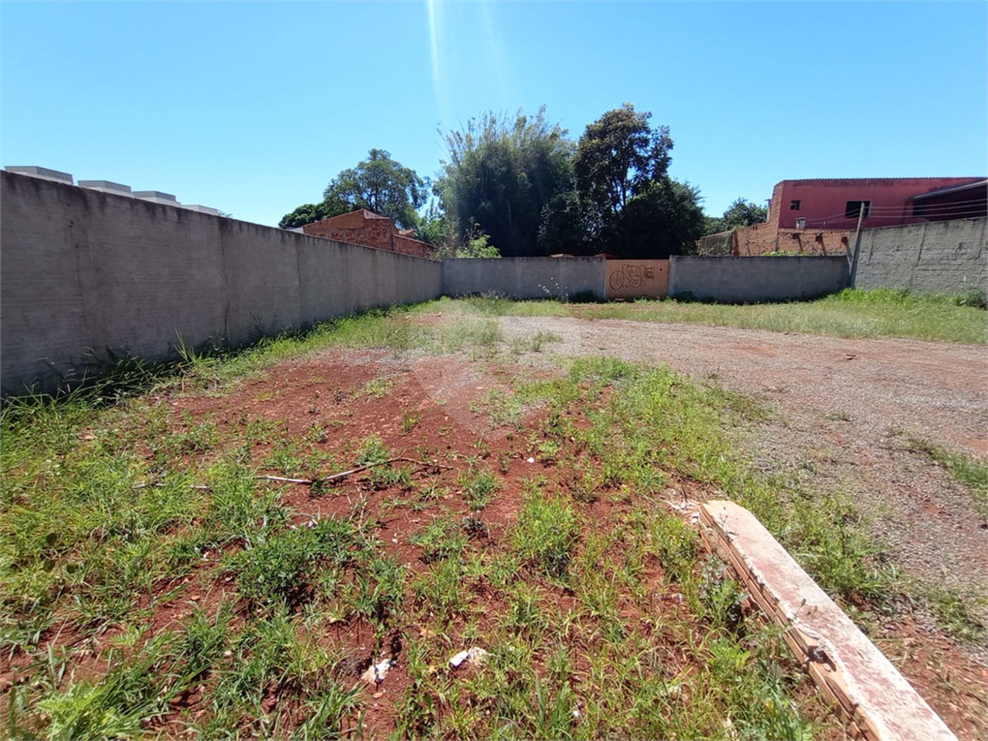 Terreno à venda em Vila Mazzei, Itapetininga, SP