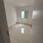 Apartamento à venda com 3 quartos, sendo 1 suíte,  em Jardim Nova Era, Salto, SP