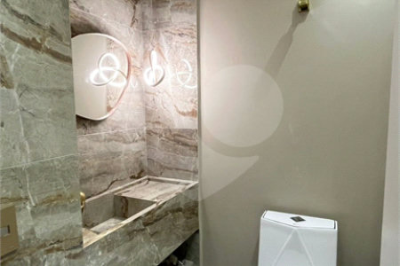 Apartamento à venda com 4 suítes em Vila Suzana, São Paulo, SP