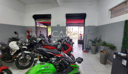 Casa à venda com 2 quartos em Vila Trujillo, Sorocaba, SP