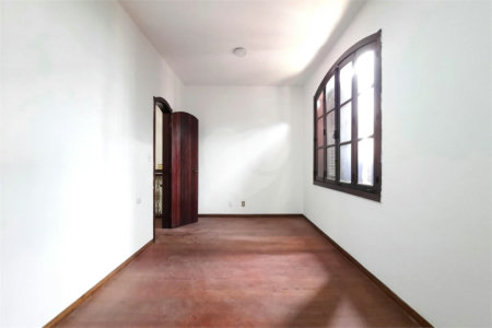 Casa à venda com 4 quartos, sendo 1 suíte, em Maracanã, Rio de Janeiro, RJ