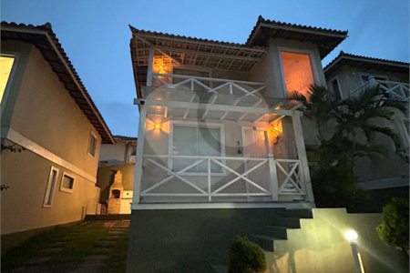 Casa à venda com 3 quartos, sendo 2 suítes,  em Rasa, Armação dos Búzios, RJ