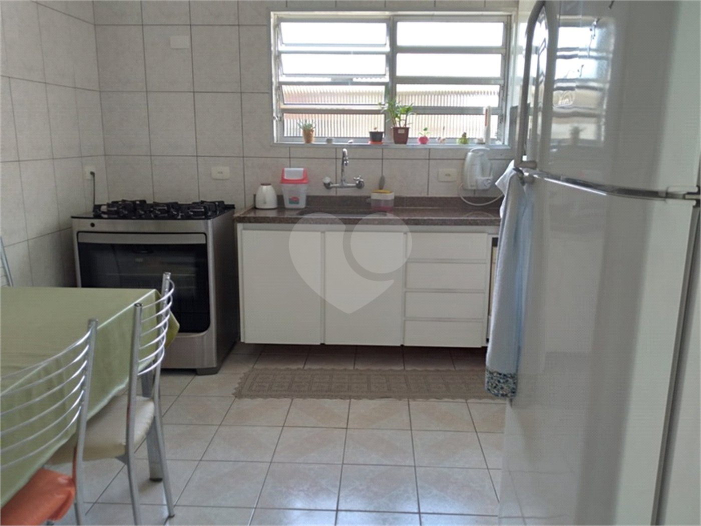 Casa à venda com 2 quartos, sendo 1 suíte, em Santana, São Paulo, SP