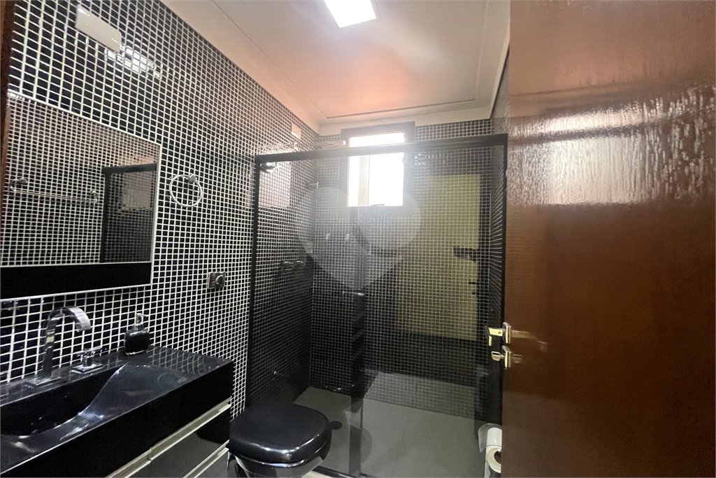 Casa à venda com 4 quartos, sendo 3 suítes, em Vila Guilherme, São Paulo, SP