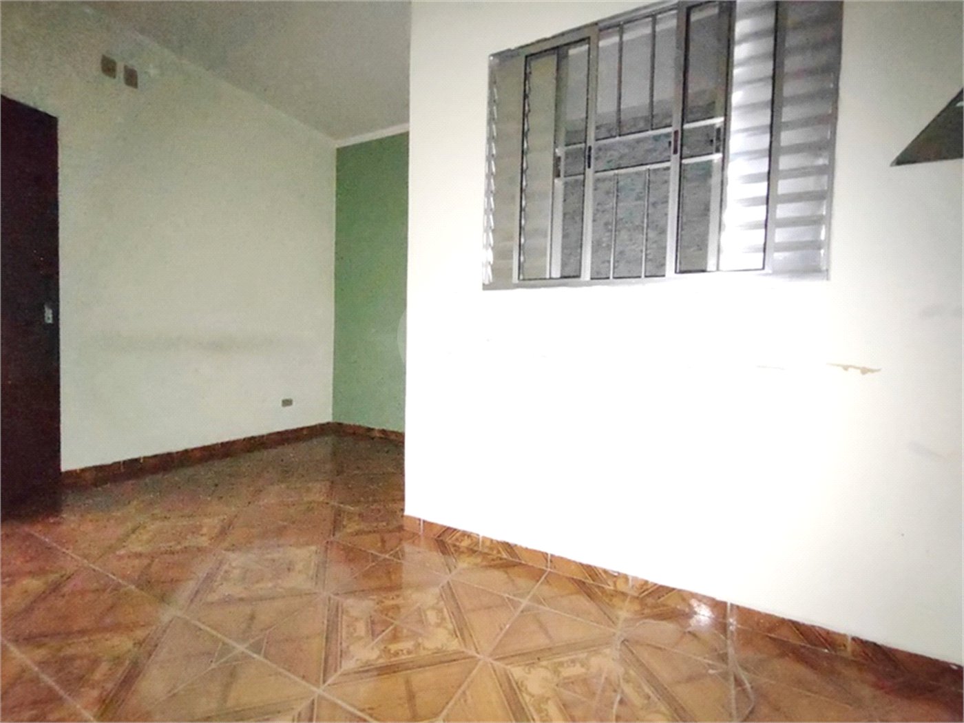 Sobrado à venda com 3 quartos em Tremembé, São Paulo, SP