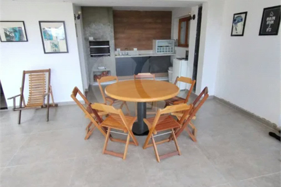 Casa à venda ou para alugar com 3 quartos, sendo 1 suíte, no condomínio Alpes da Cantareira, Mairiporã - SP