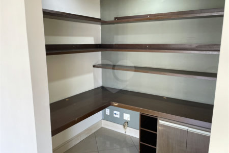 Apartamento à venda com 3 suítes em Jardim Ampliação, São Paulo, SP