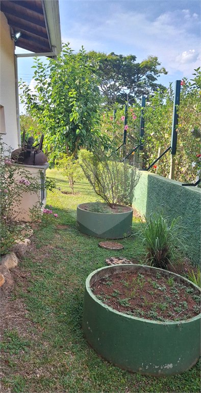 Casa à venda com 3 quartos, sendo 1 suíte, em Condomínio Flamboyant-b, Atibaia, SP