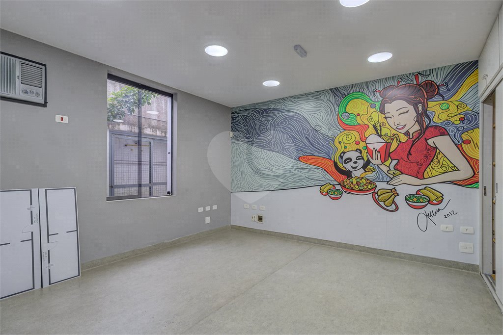 Sobrado à venda ou para alugar com 1 quarto em Chácara Santo Antônio (zona Sul), São Paulo, SP