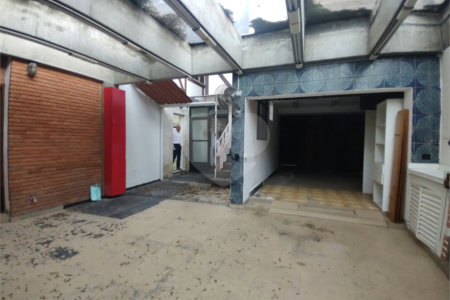 Sobrado à venda com 5 quartos, sendo 3 suítes, em Cidade Monções, São Paulo, SP