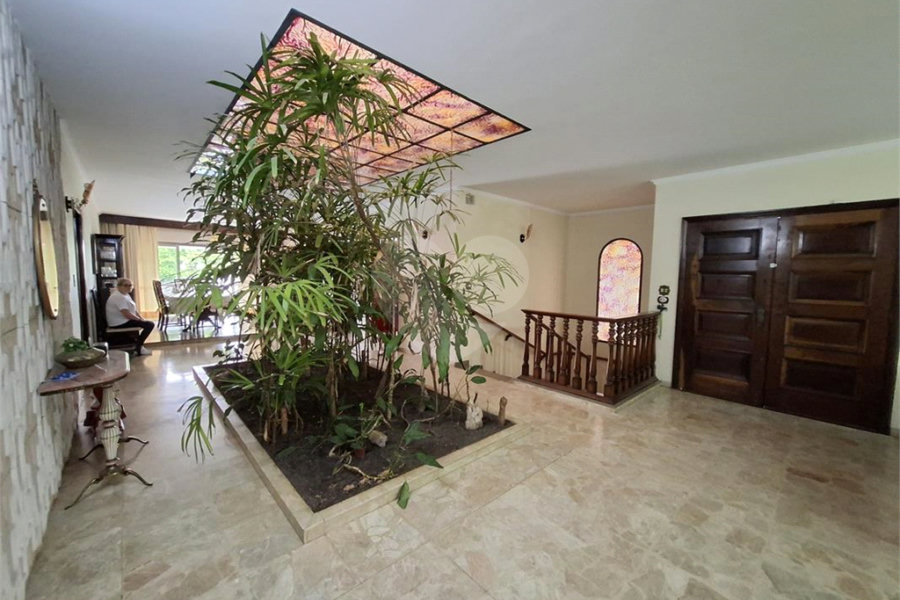 Casa à venda com 4 quartos, sendo 1 suíte, em Água Fria, São Paulo, SP