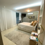 Casa à venda com 4 quartos, sendo 2 suítes, no condomínio Golden Village, Rio de Janeiro - RJ
