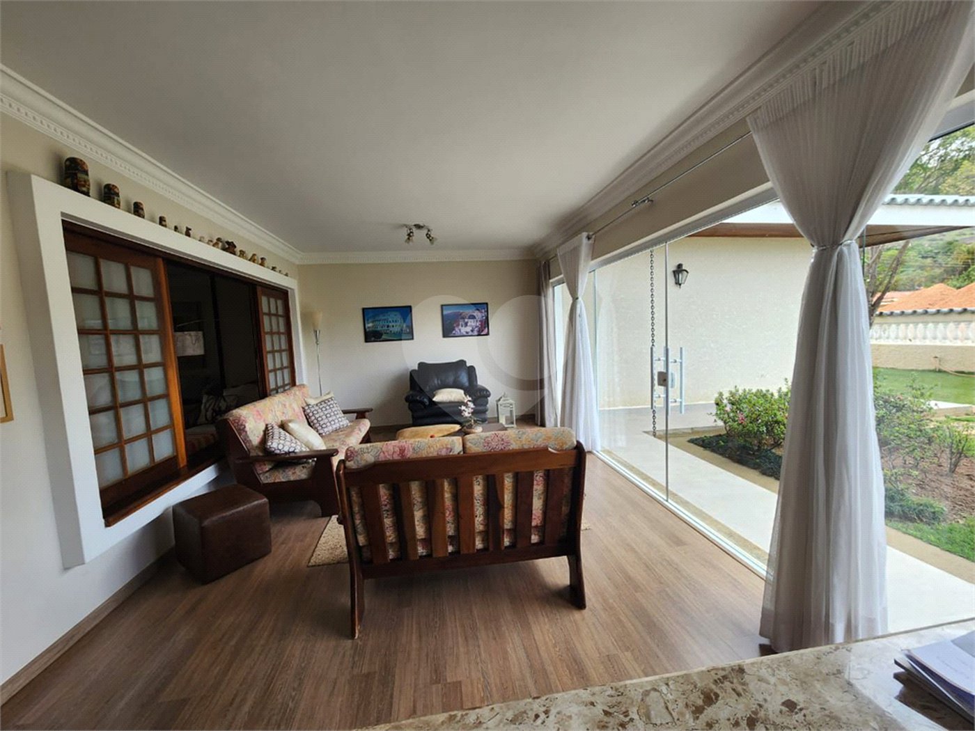 Casa à venda com 7 quartos, sendo 1 suíte, em Condomínio Flamboyant-b, Atibaia, SP