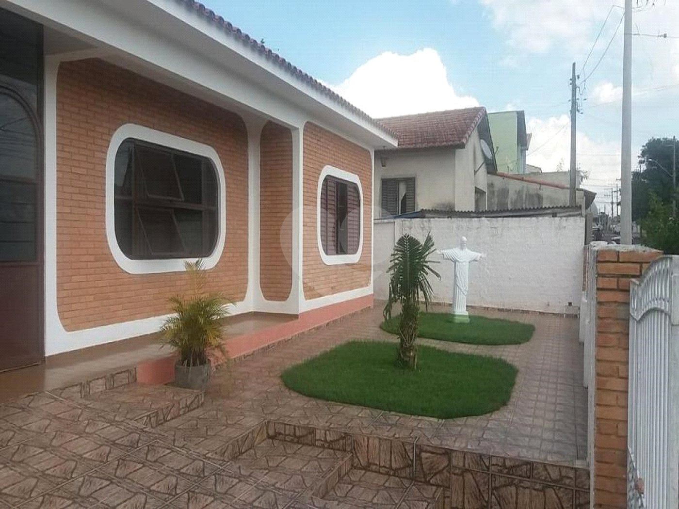 Casa à venda com 3 quartos no Centro, Iperó, SP