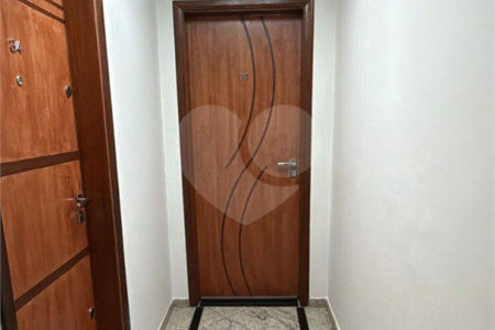 Apartamento à venda com 2 quartos em Despraiado, Cuiabá, MT