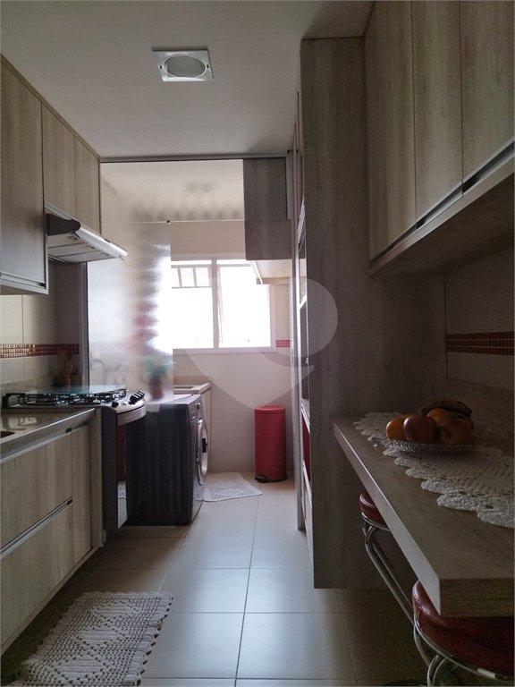 Apartamento à venda com 3 quartos, sendo 1 suíte, em Jardim Nova Era, Salto, SP