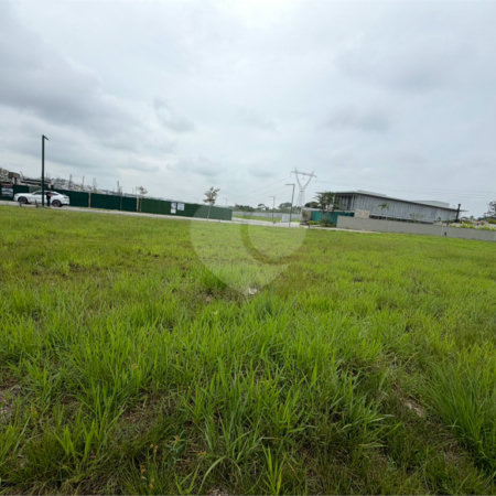 Terreno à venda no condomínio Jardim das Nações, São José dos Campos - SP
