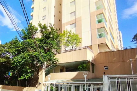 Apartamento à venda com 3 suítes em Santa Teresinha, São Paulo, SP