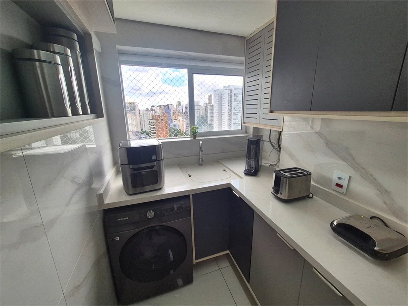 Apartamento à venda com 3 quartos, sendo 2 suítes,  em Jardim Caboré, São Paulo, SP