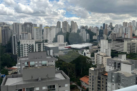 Apartamento à venda com 3 suítes em Vila Andrade, São Paulo, SP
