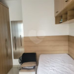 Casa à venda com 3 quartos, sendo 1 suíte, no condomínio Residencial Isabel, São Paulo - SP