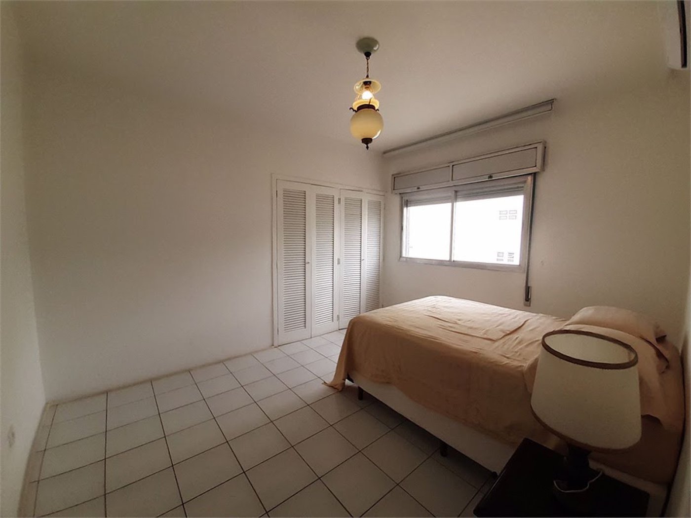 Apartamento Residencial à venda, Pitangueiras, Guarujá - AP0163.