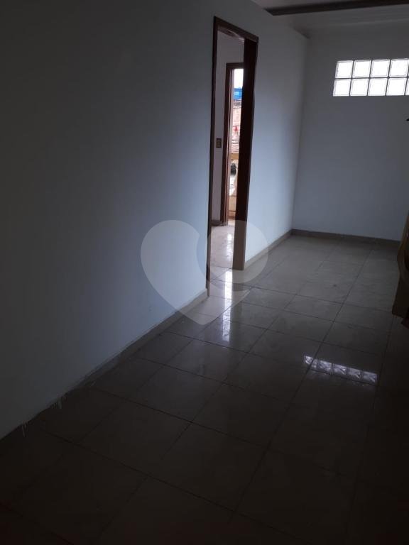Sobrado à venda com 2 quartos em Tremembé, São Paulo, SP