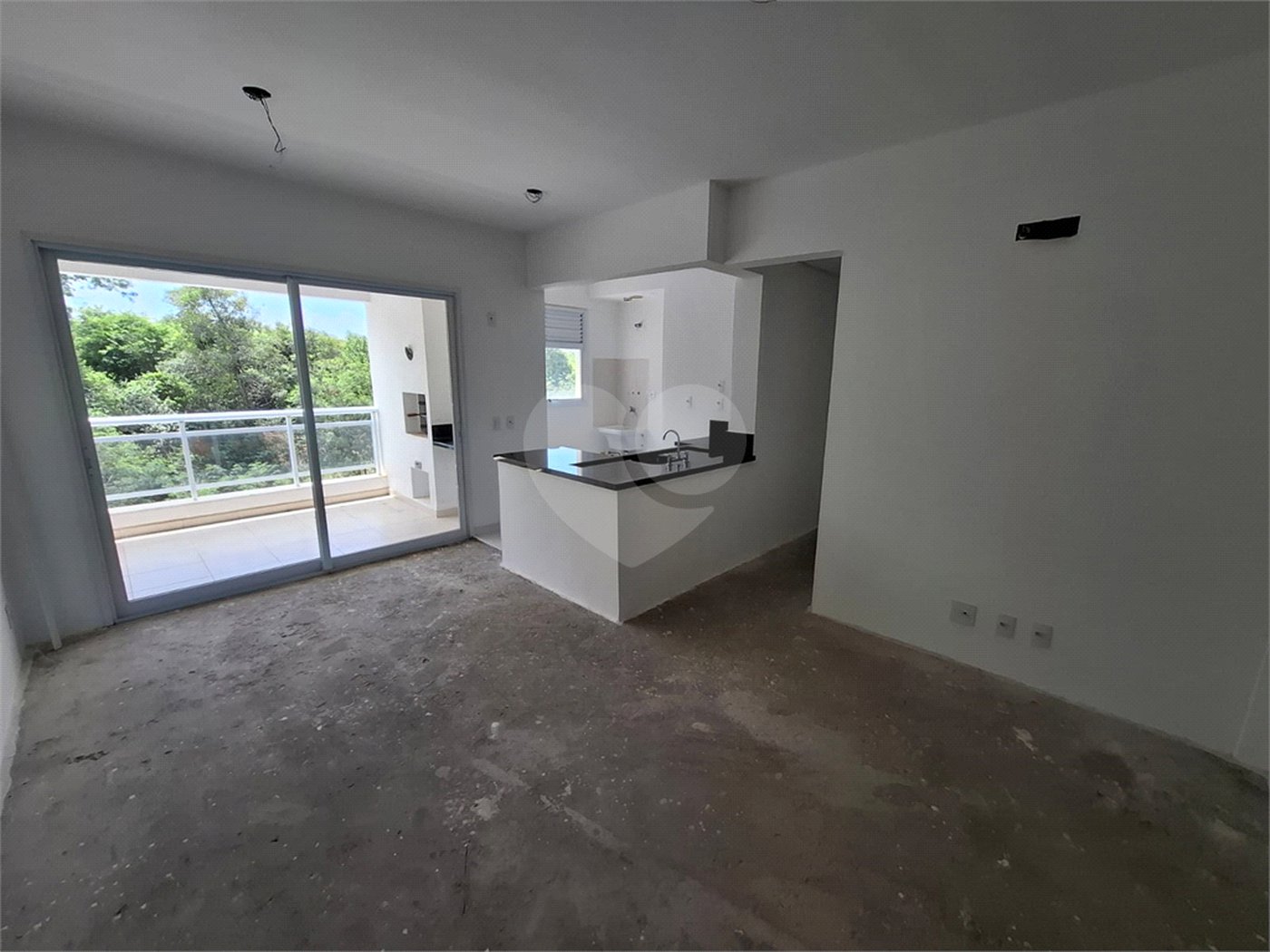 Apartamento à venda com 2 quartos, sendo 1 suíte,  em Vila Homero, Indaiatuba, SP