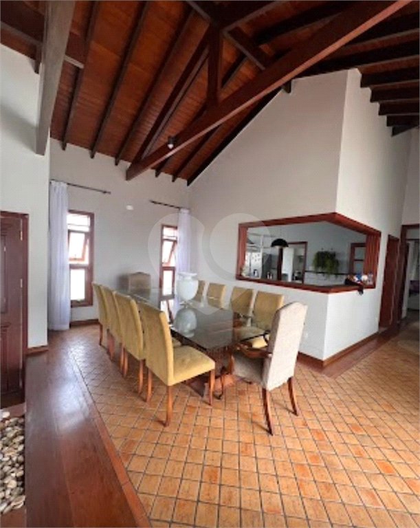 Casa à venda com 5 suítes em Aruã, Mogi das Cruzes, SP