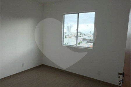 Apartamento à venda com 2 quartos em Guaratiba, Rio de Janeiro, RJ