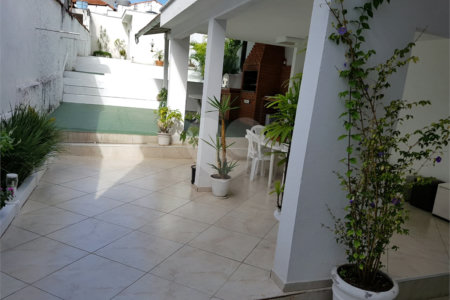 Sobrado à venda com 3 quartos em Jardim Japão, São Paulo, SP