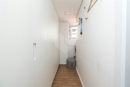 Apartamento à venda com 2 quartos, sendo 1 suíte,  em Pinheiros, São Paulo, SP