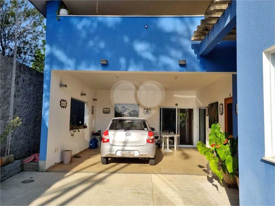 Casa à venda com 3 suítes no condomínio Acmti - Colinas do Mosteiro, Terras de Itaici e Recanto dos Pássaros, Indaiatuba - SP