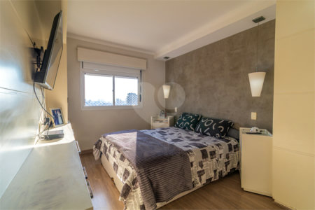 Apartamento à venda com 4 quartos, sendo 1 suíte, em Jardim Marajoara, São Paulo, SP
