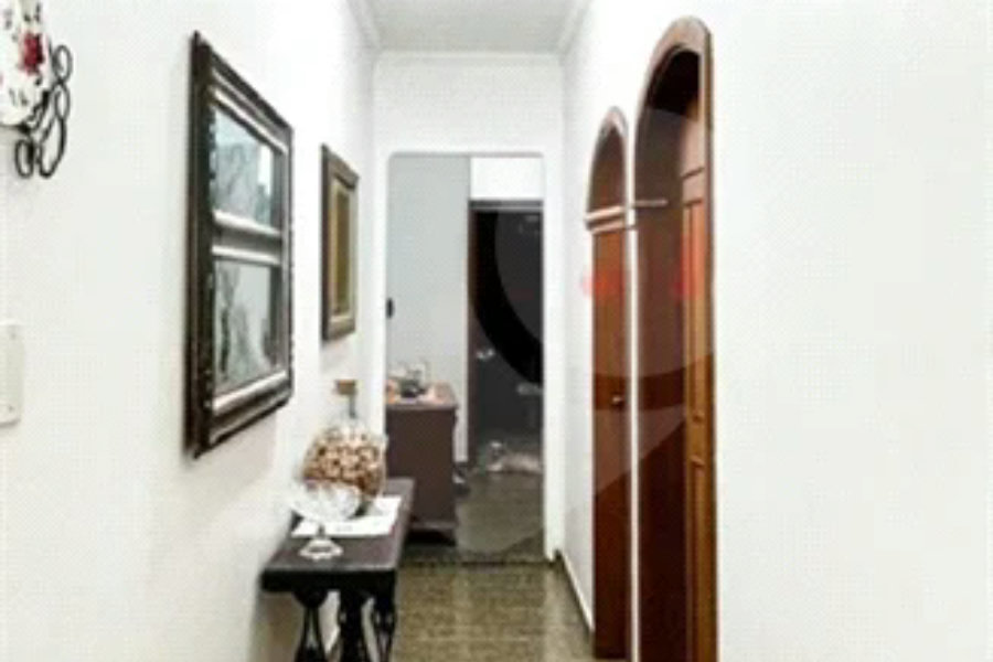 Casa à venda com 4 quartos em Santana, São Paulo, SP