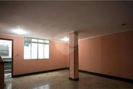 Sobrado à venda com 4 quartos, sendo 1 suíte,  em Vila Parque Jabaquara, São Paulo, SP