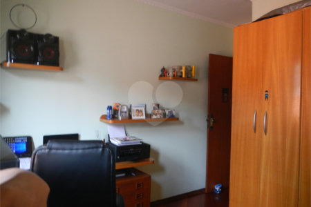 Sobrado à venda com 3 quartos, sendo 1 suíte, em Vila Brasilina, São Paulo, SP