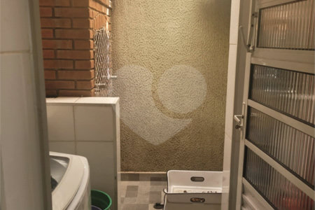 Casa à venda com 2 quartos no condomínio Ipomeias, São Paulo - SP