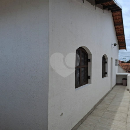 Casa à venda com 3 quartos, sendo 1 suíte,  em Vila Oliveira, Mogi das Cruzes, SP