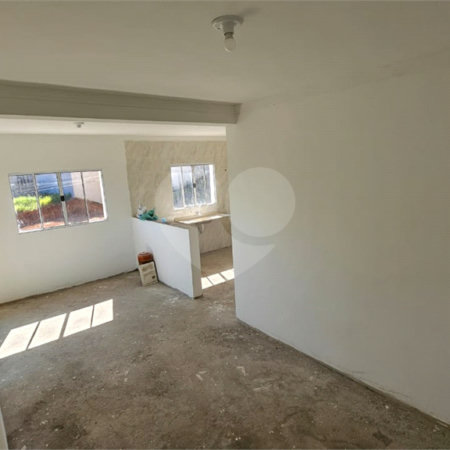 Casa à venda com 2 quartos, sendo 1 suíte,  em Residencial e Comercial Guarulhos, Guarulhos, SP