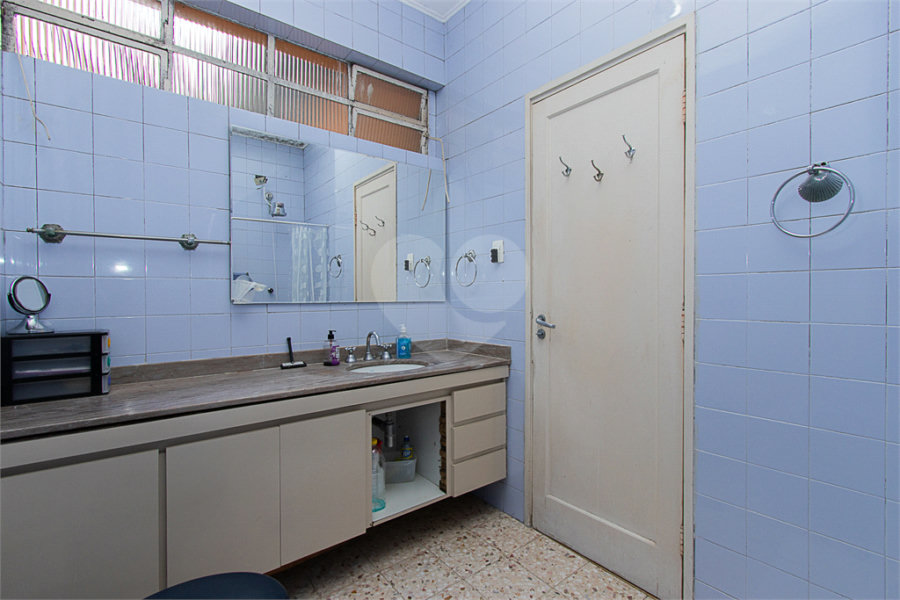 Sobrado à venda com 5 quartos em Vila Mariana, São Paulo, SP