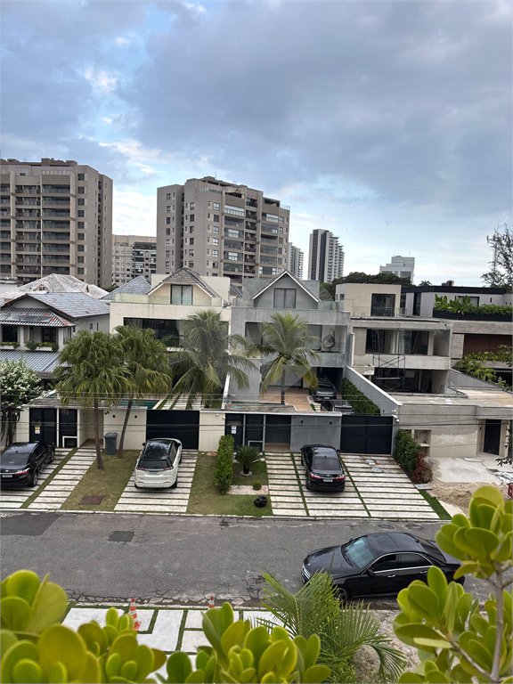 Casa à venda com 4 suítes no condomínio Riomar X, Rio de Janeiro - RJ