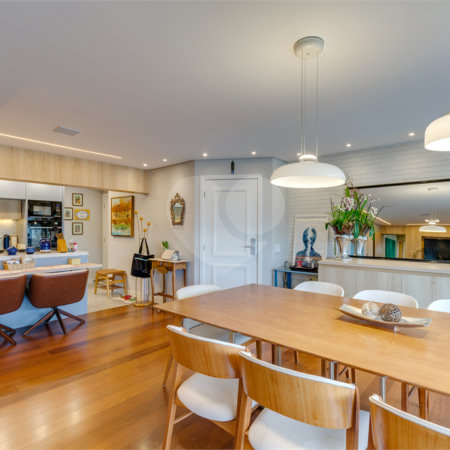 Apartamento à venda com 3 quartos, sendo 2 suítes, em Jardim Marajoara, São Paulo, SP