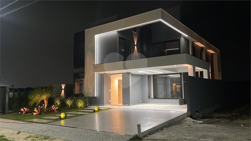 Casa em condomínio à venda com 4 quartos, sendo 1 suíte, em Ogiva, Cabo Frio, RJ