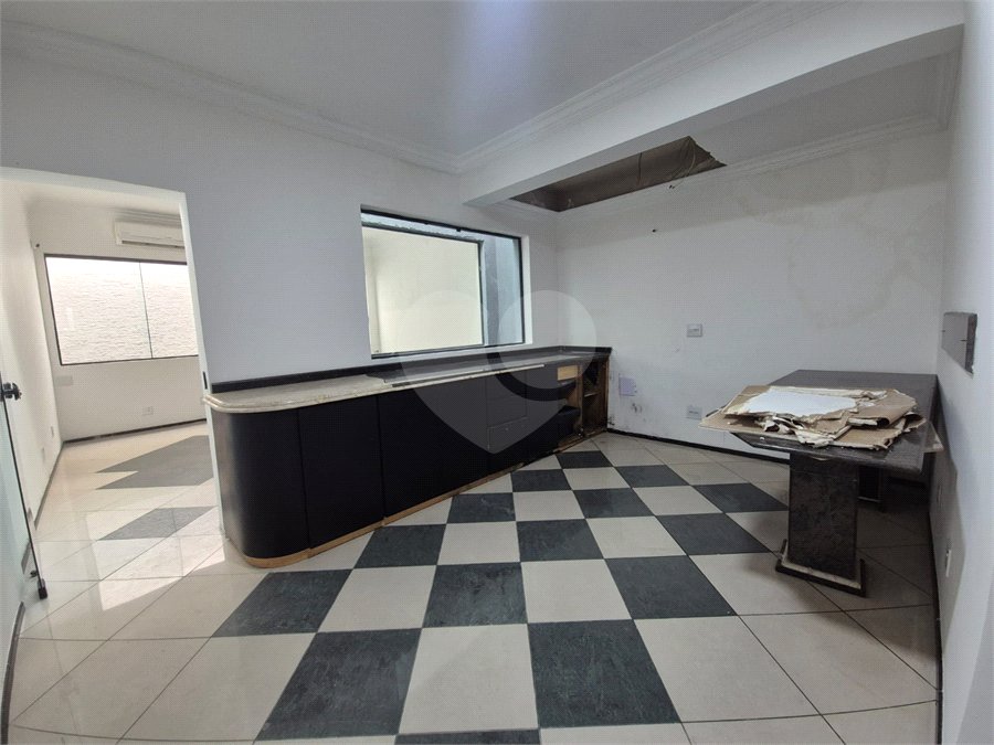 Sobrado à venda ou para alugar com 1 quarto em Saúde, São Paulo, SP