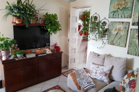 Apartamento à venda com 2 quartos, sendo 1 suíte, em Chácara Santo Antônio, São Paulo, SP