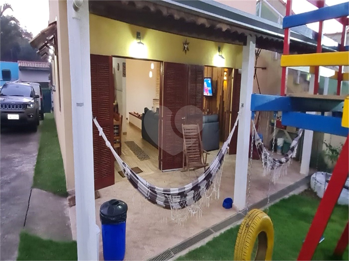 Chácara à venda com 6 quartos, sendo 2 suítes, em Serra da Cantareira, Mairiporã, SP